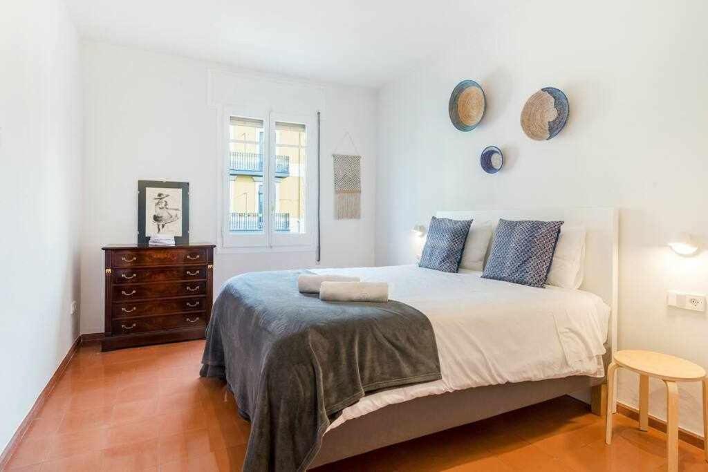New Top Floor Apt With A Lot Of Light & Aircon Girona Luaran gambar